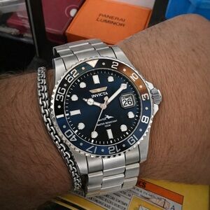 Invicta Pro Diver 30621 Men’s Watch 43mm Silver Case Black Dial Orange Bezel